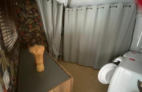 Theix-Noyalo House | La piscine