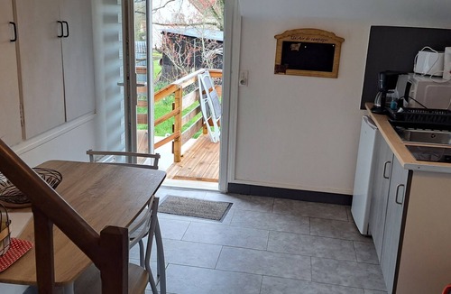 Eguzon-Chantome Apartment | LA PIVOINE