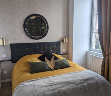 Le Hommet-d'Arthenay Apartment | la Pléiade