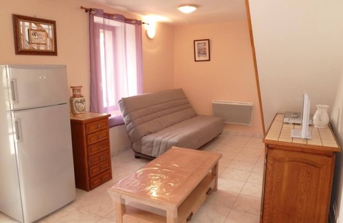 La Celle-en-Morvan House | La Place - CELLE-EN-MORVAN (LA)