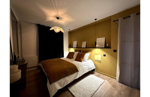 Quartier Pasteur House | La Place Dhenri, Rouen Centre