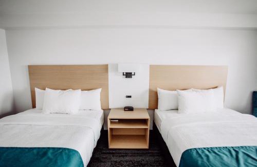 Fort Frances Hotel | La Place Rendez-Vous Hotel