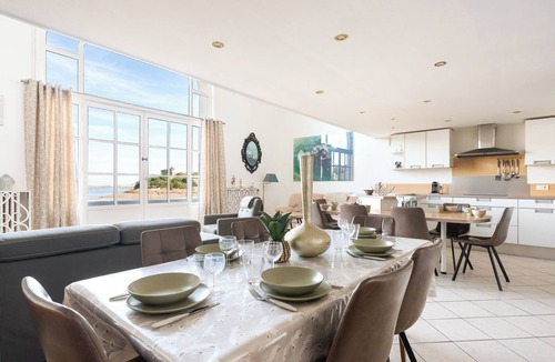 Dinard Apartment | La Plage by Interhome