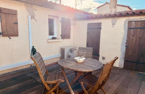 Sete House | La Plagette - Baraquette proche de l'Etang, Clim