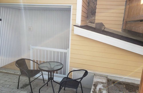 Chicoutimi Apartment | La planque urbaine, 1 bedroom, downtown Chicoutimi