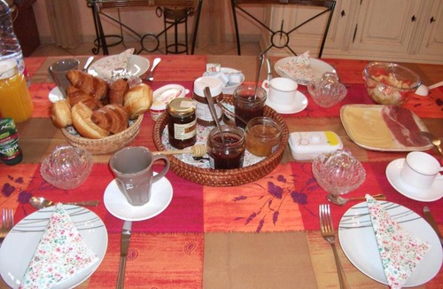 Castelnou Bed & Breakfast | La Planquette