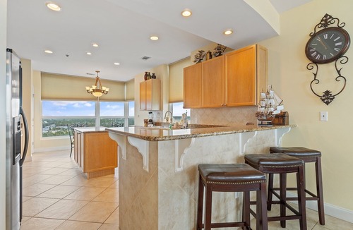 Ono Island Condo | La Playa 901- Beach Front with Stunning Views