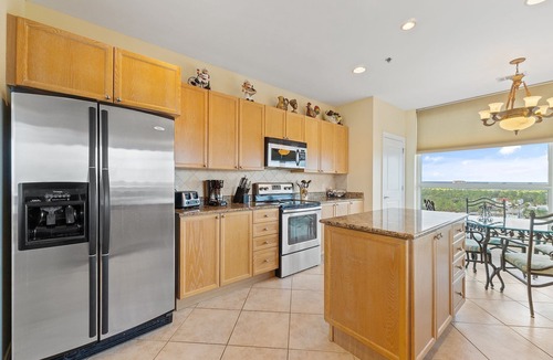 Ono Island Condo | La Playa 901- Beach Front with Stunning Views