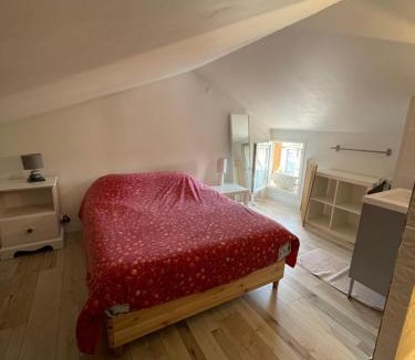 Arrigny Apartment | la Plume