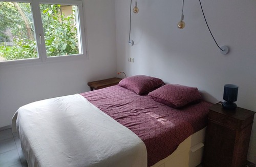 8th Arrondissement House | La Pointe Rouge: family home near the calanques, swimming pool, air conditioning, parking