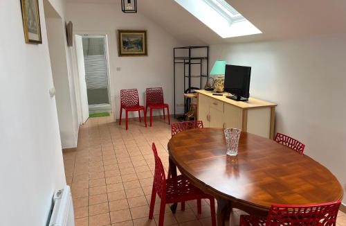 Grand Bourgtheroulde House | LA POMMERAIE