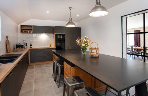 Fere-en-Tardenois House | La Porte d'Arcy - grand jardin et piscine privée