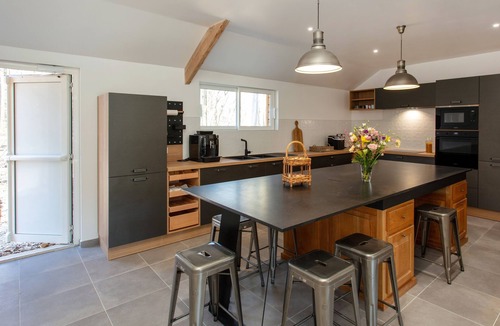 Fere-en-Tardenois House | La Porte d'Arcy - grand jardin et piscine privée