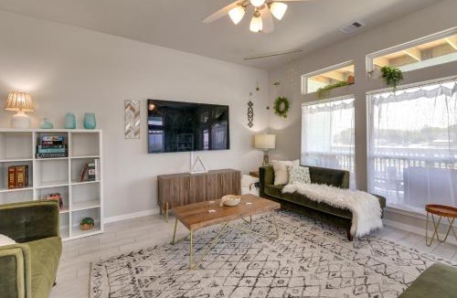 La Porte House | La Porte Home w/Balconies: Walk to Beach!