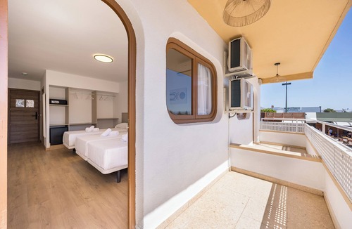 L'Alfas del Pi Bed & Breakfast | La posada boutique rooms