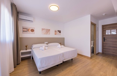 L'Alfas del Pi Bed & Breakfast | La posada boutique rooms