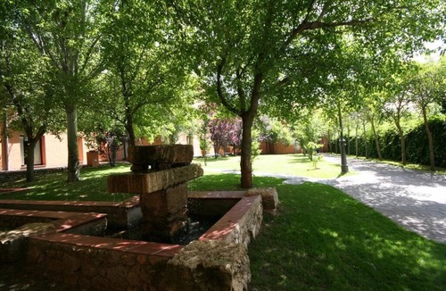 Torrecaballeros Hotel | LA POSADA DEL RANCHO