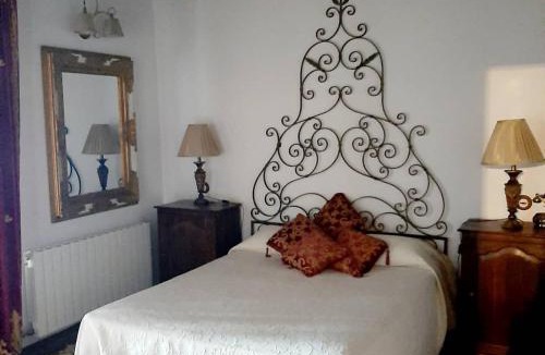 Villanueva de San Mancio Hotel | La Posada Del Canal