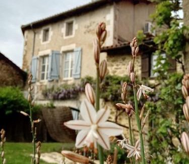 Saulgond House | La Poste Saulgond