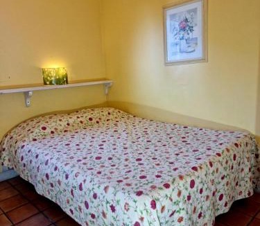 Sabran Apartment | La Pousterle de Sabran - Piscine & Spa