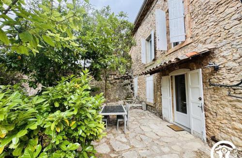 Saint-Ferriol House | La prade