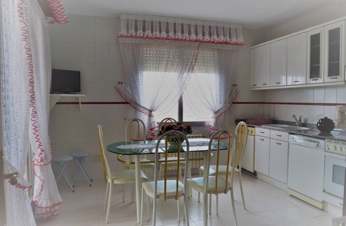 Villamediana de Iregua House | "La Prensa" A privileged place where wine culture is sipped.
