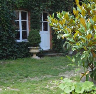 Le Noyer Bed & Breakfast | LA PROVIDENCE