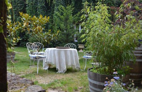 Le Noyer Bed & Breakfast | LA PROVIDENCE