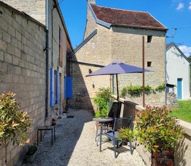 Ancy-le-Libre House | La Ptite Maison de Campagne