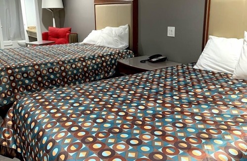 La Puente Hotel | La Puente Inn