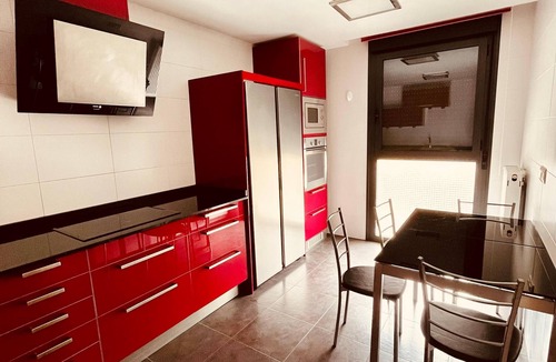 Viana House | La Puerta de Viana, with txoko, garage and swimming pool!
