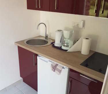 Saint-Pierre-d'Artheglise Apartment | La Puisatière