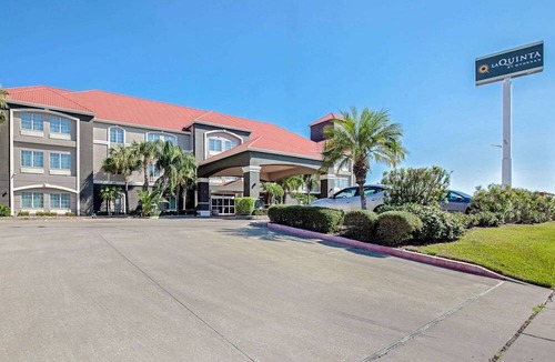 Central City Hotel | La Quinta by Wyndham Corpus Christi Airport