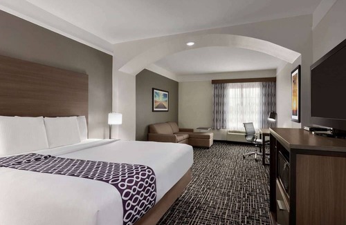 Longview Hotel | La Quinta by Wyndham I-20 Longview South