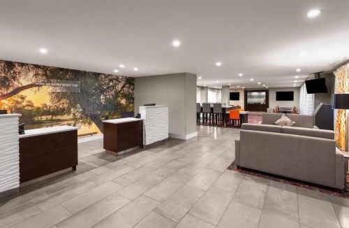McNeil Hotel | La Quinta by Wyndham Austin Round Rock