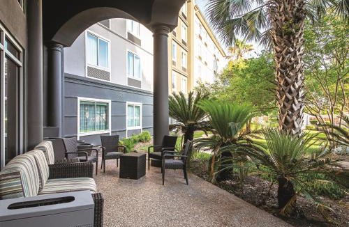 Austin Hotel | La Quinta by Wyndham Austin Airport