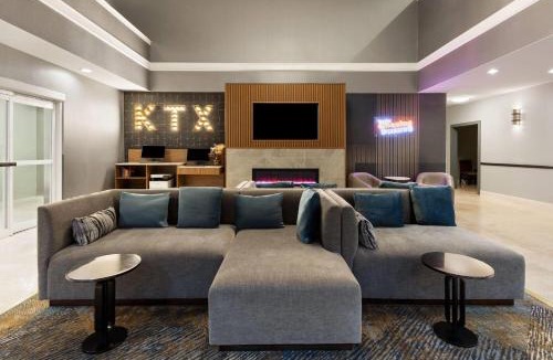 Brookshire Hotel | La Quinta by Wyndham Brookshire West Katy