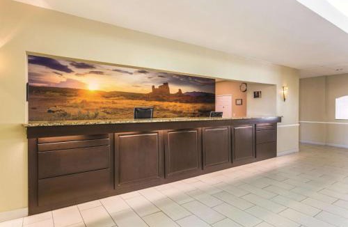 Deming Hotel | La Quinta by Wyndham Deming