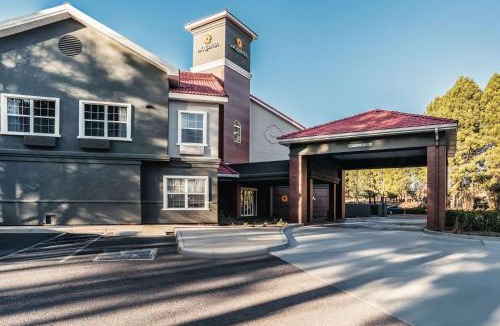 Woodlands Village Hotel | La Quinta by Wyndham Flagstaff