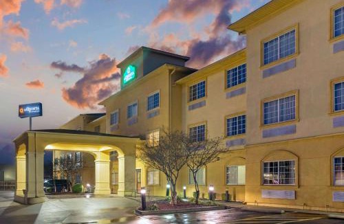 Fort Smith Hotel | La Quinta by Wyndham Fort Smith