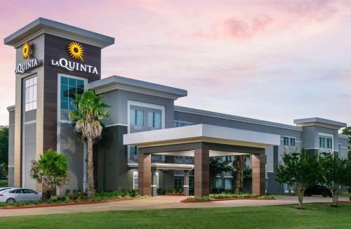 Jacksonville Hotel | La Quinta by Wyndham Jacksonville, Texas