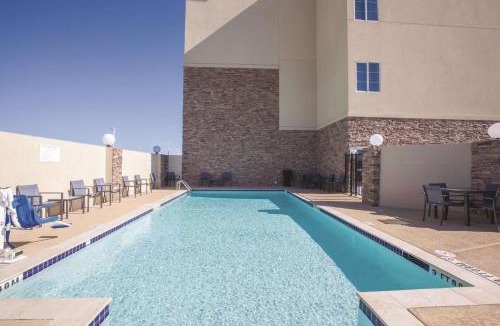 Kingsville Hotel | La Quinta by Wyndham Kingsville