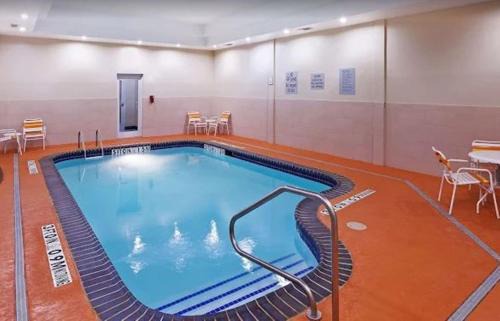 Marshall Hotel | La Quinta by Wyndham Marshall