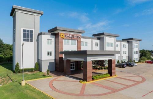 Muskogee Hotel | La Quinta by Wyndham Muskogee