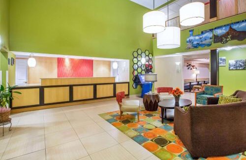 North Platte Hotel | La Quinta by Wyndham North Platte
