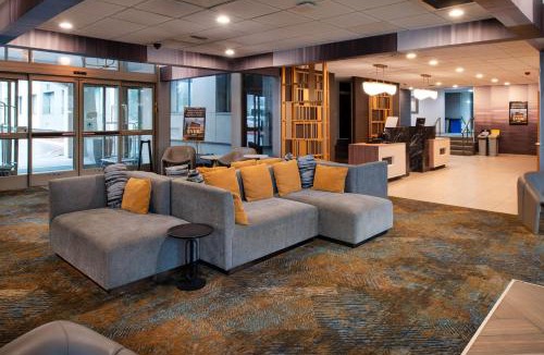 SeaTac Hotel | La Quinta by Wyndham Seattle Sea-Tac Airport