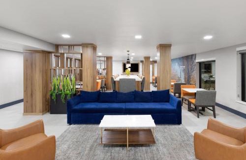 Springdale Hotel | La Quinta by Wyndham Springdale