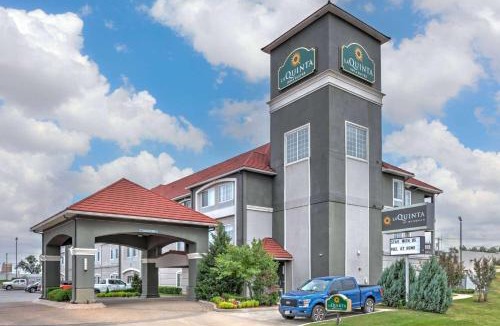Tulsa Hotel | La Quinta by Wyndham Tulsa Airport/Expo Square