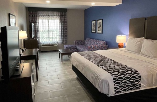 Schertz Hotel | La Quinta Inn and Suites by Wyndham Schertz-San Antonio-Selma