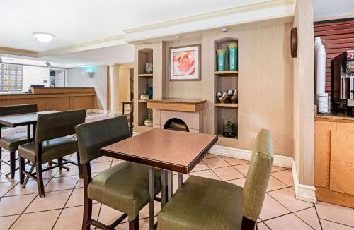 Amarillo Hotel | La Quinta Inn by Wyndham Amarillo Mid-City